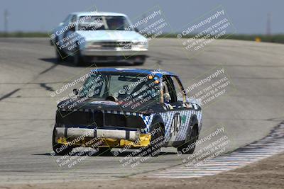 media/Sep-28-2025-24 Hours of Lemons (Sun) [[5dfe0e5f6e]]/12pm (Outside Grapevine)/